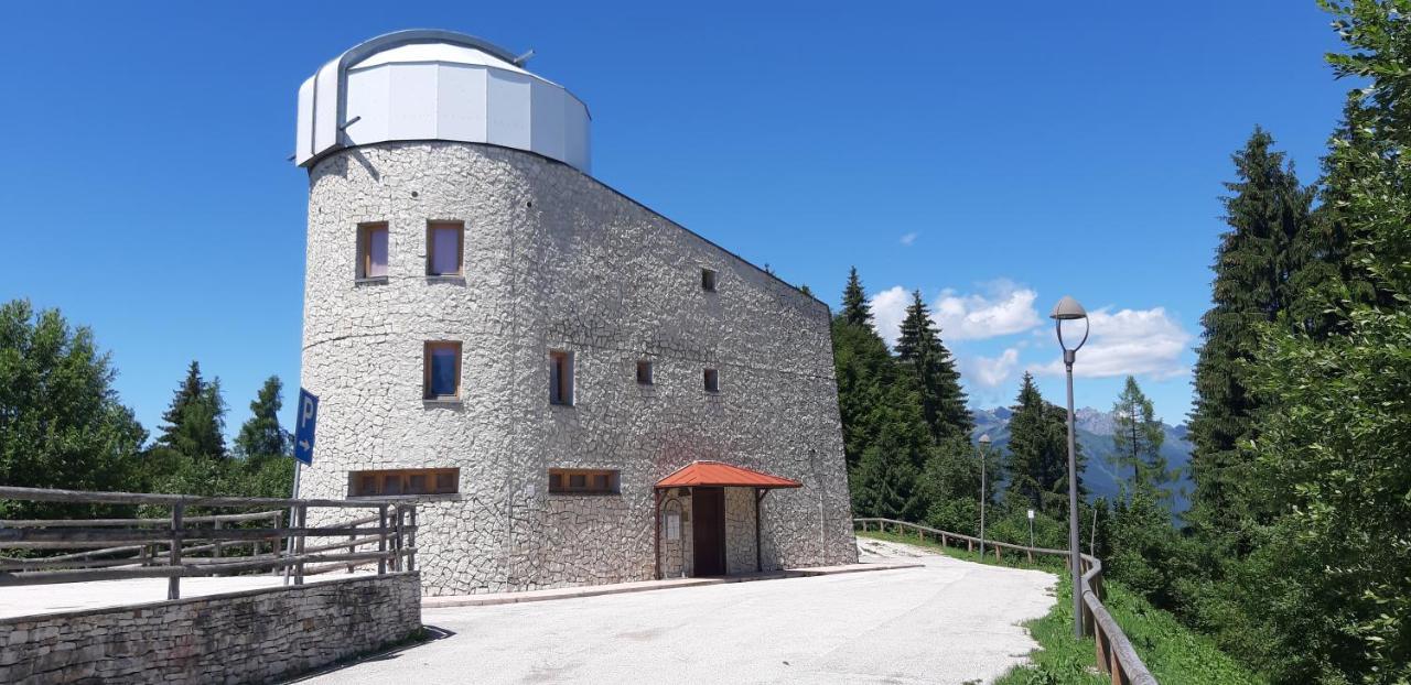 Albergo Chalet Abete Rosso Castello Tesino Buitenkant foto